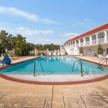 Gulf Hills Hotel & Retreat On The Water Ocean Springs Extérieur photo